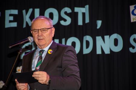 ‘‘Korenine preteklosti, sadovi prihodnosti” (20)